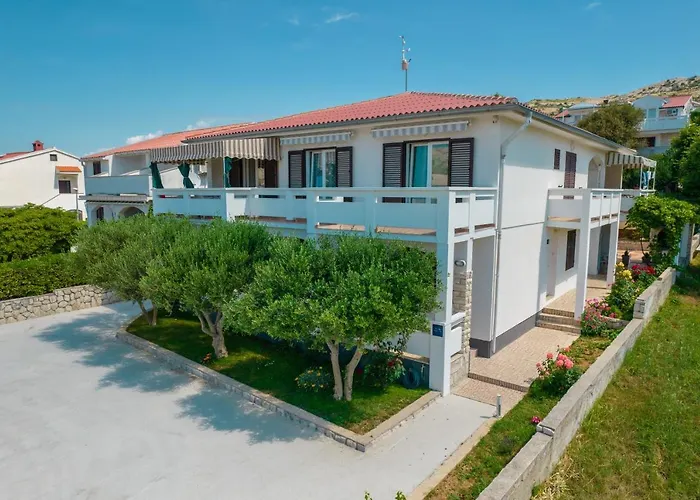 Andreja Apartment Pag Town
