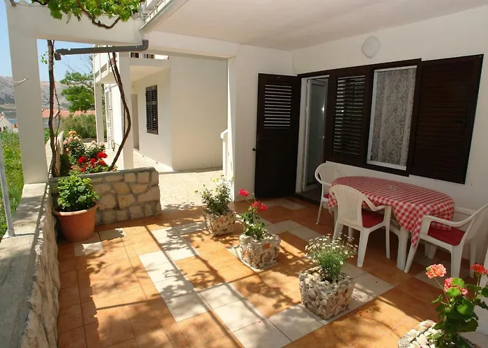 Apartment Andreja Pag Town